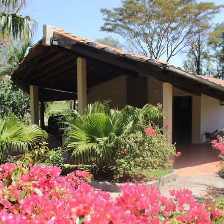 Posada San Miguel Параґуарі Екстер'єр фото