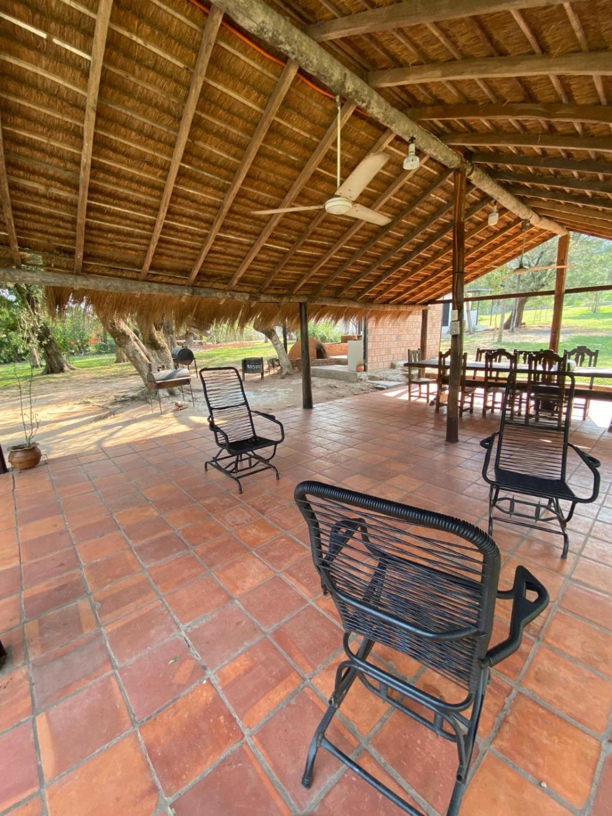 Posada San Miguel Параґуарі Екстер'єр фото
